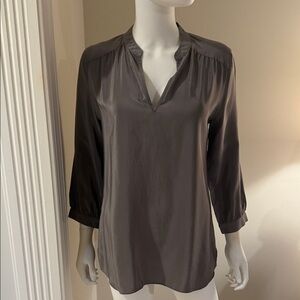 Amanda Uprichard  100% Silk Women's Top